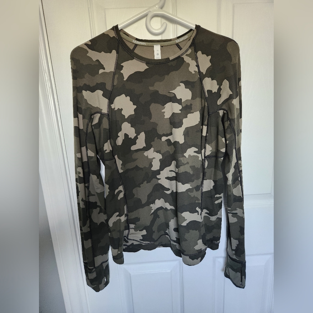 Lululemon Ready to Rulu top